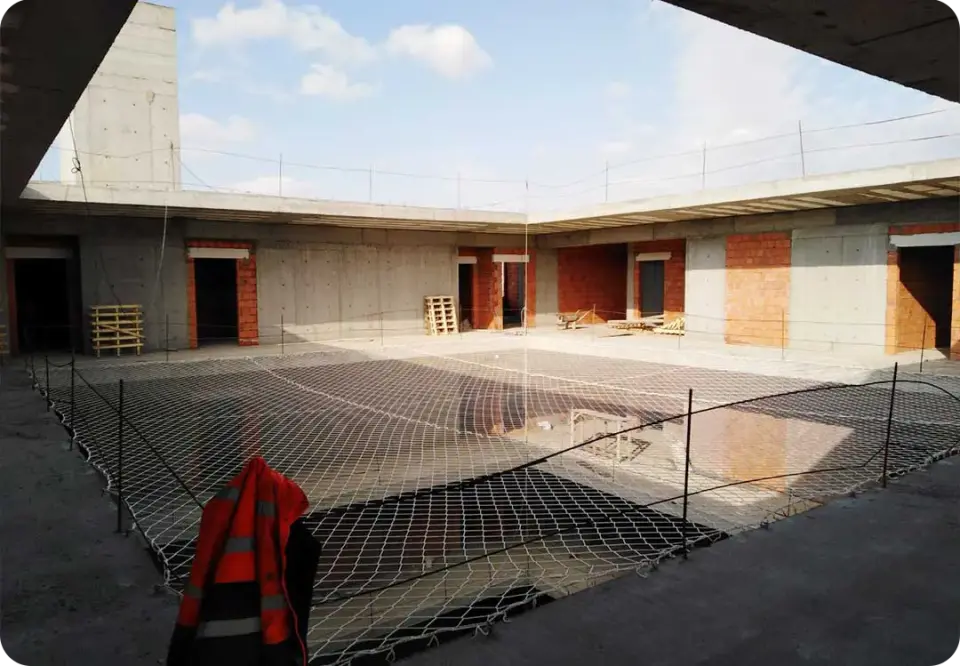 Galeri Boşluğu Güvenlik Filesi